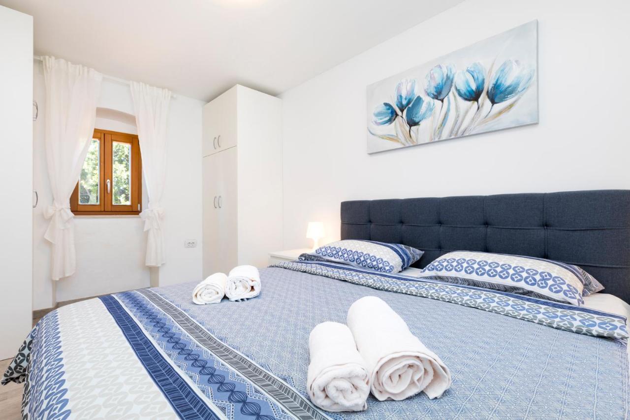 Vacation House Orange Veli Lošinj Εξωτερικό φωτογραφία